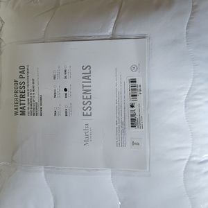 COPY - Martha Stewart - waterproof mattress pad